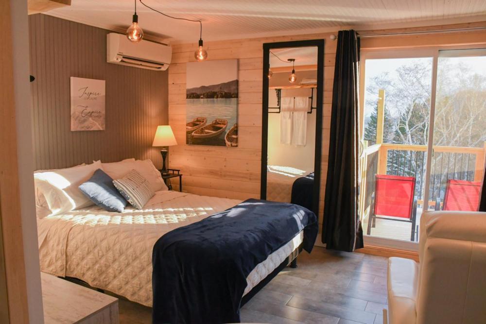 Gite Grand Moment Bed and Breakfast Cabano Esterno foto