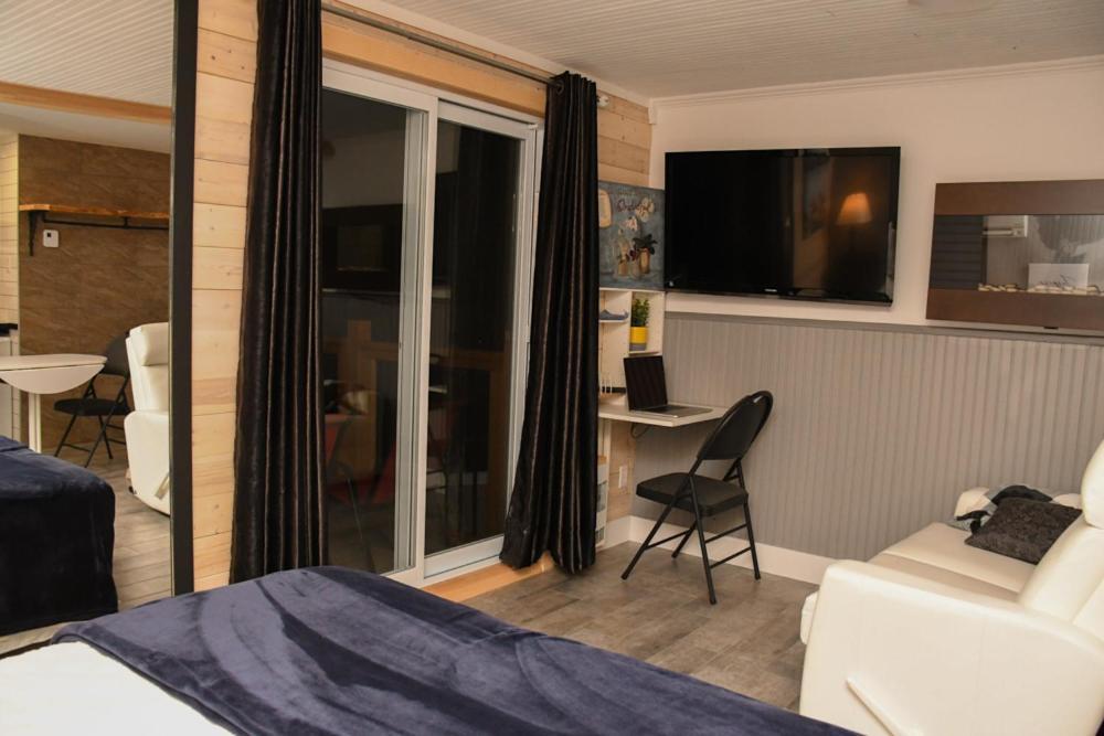 Gite Grand Moment Bed and Breakfast Cabano Esterno foto