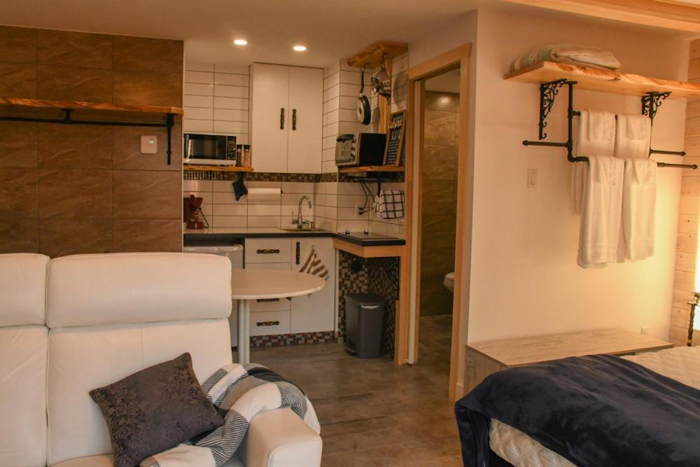 Gite Grand Moment Bed and Breakfast Cabano Esterno foto