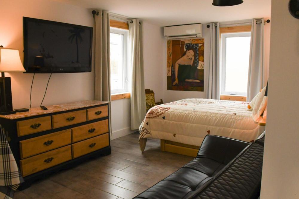 Gite Grand Moment Bed and Breakfast Cabano Esterno foto